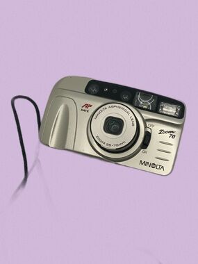 minolta zoom 70 point and shoot 35mm film camera vintage 90s